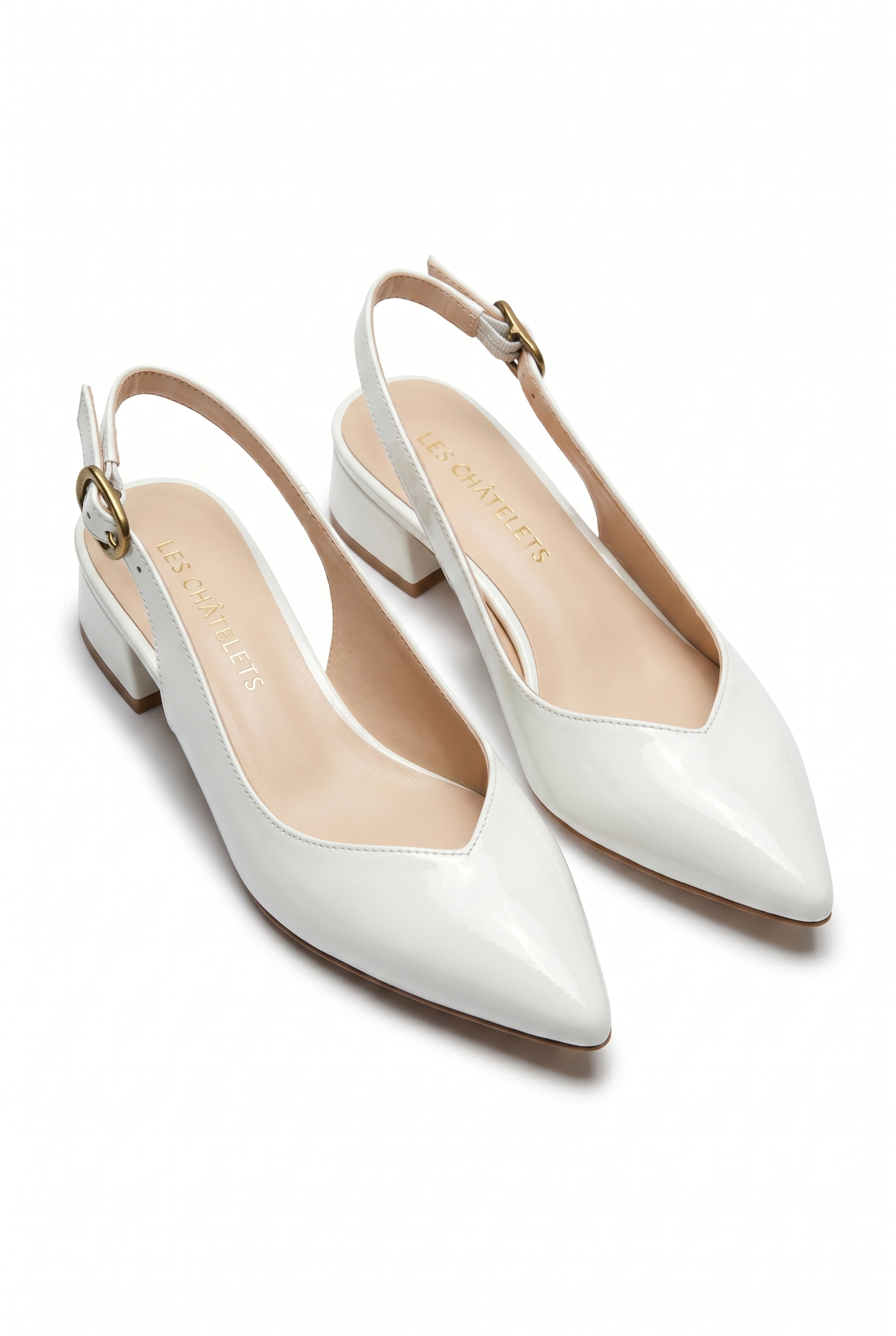 Été en Ville Beyaz Rugan Slingback Topuklu Ayakkabı – 5 cm Altın Toka | Sivri Burun Bilekten Bağlamalı