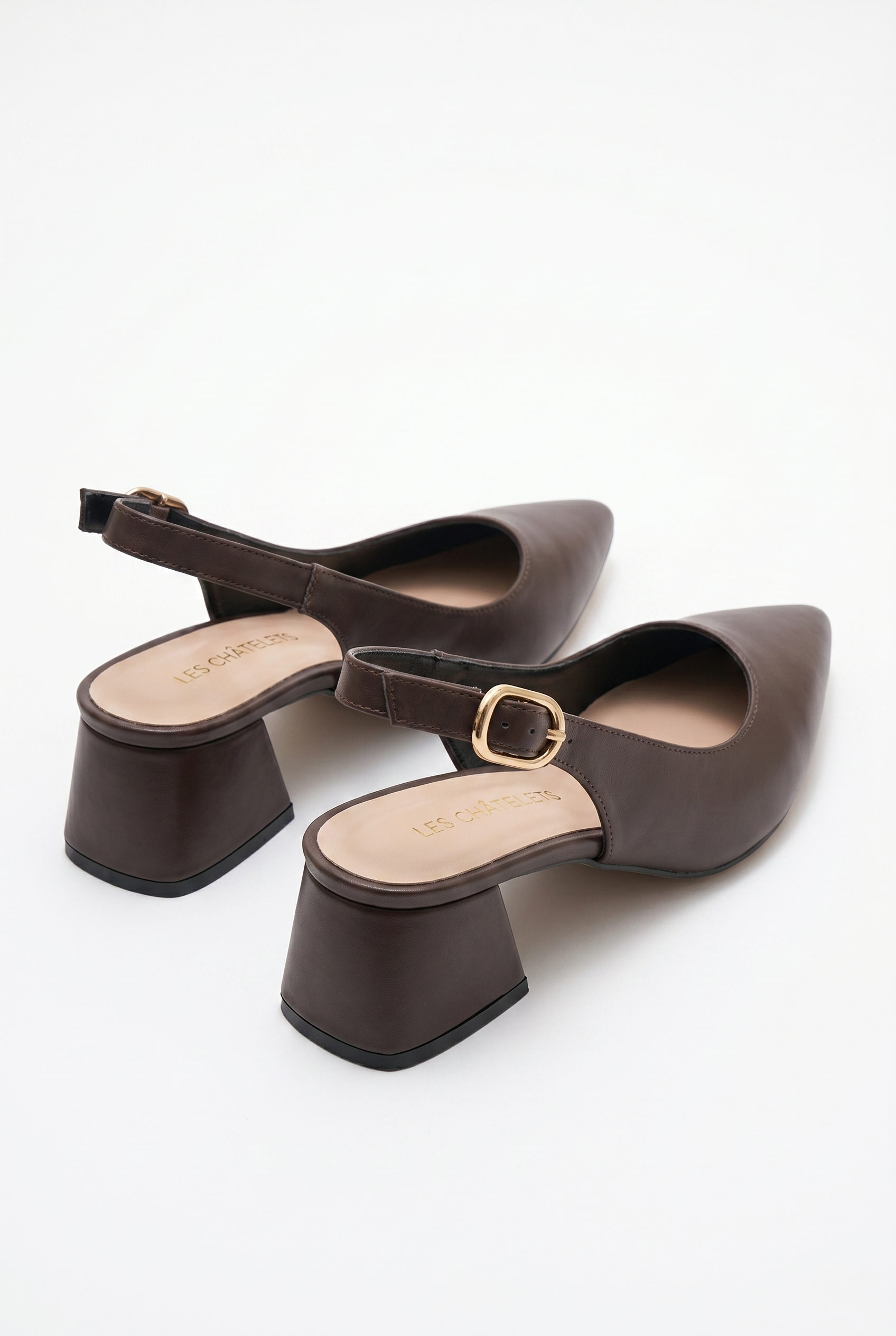 Été en Ville Kahve Cilt Slingback Topuklu Ayakkabı – 5 cm Altın Toka | Sivri Burun Bilekten Bağlamalı