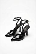 Points d’Attache – Siyah Rugan 9 cm Bilekten Bağlamalı Topuklu Ayakkabı