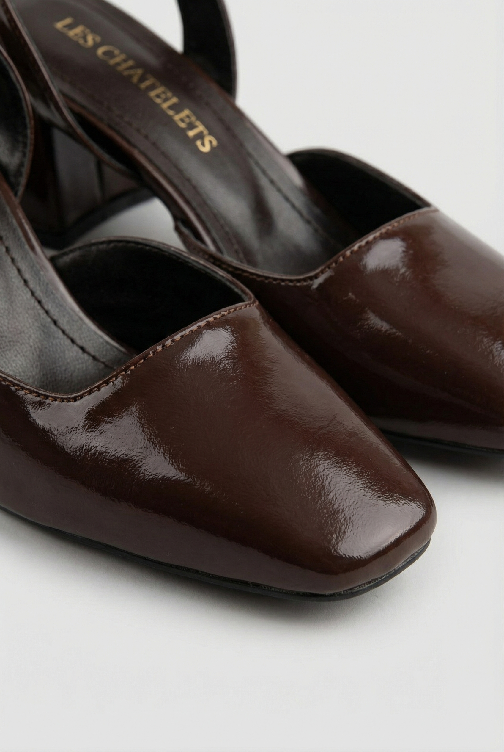 Décisions Nettes – Kahverengi Rugan 9 cm Kare Burun Slingback Topuklu Ayakkabı