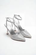 Reflets d’Instant – Gümüş Simli 9 cm Sivri Burun Slingback Topuklu Ayakkabı
