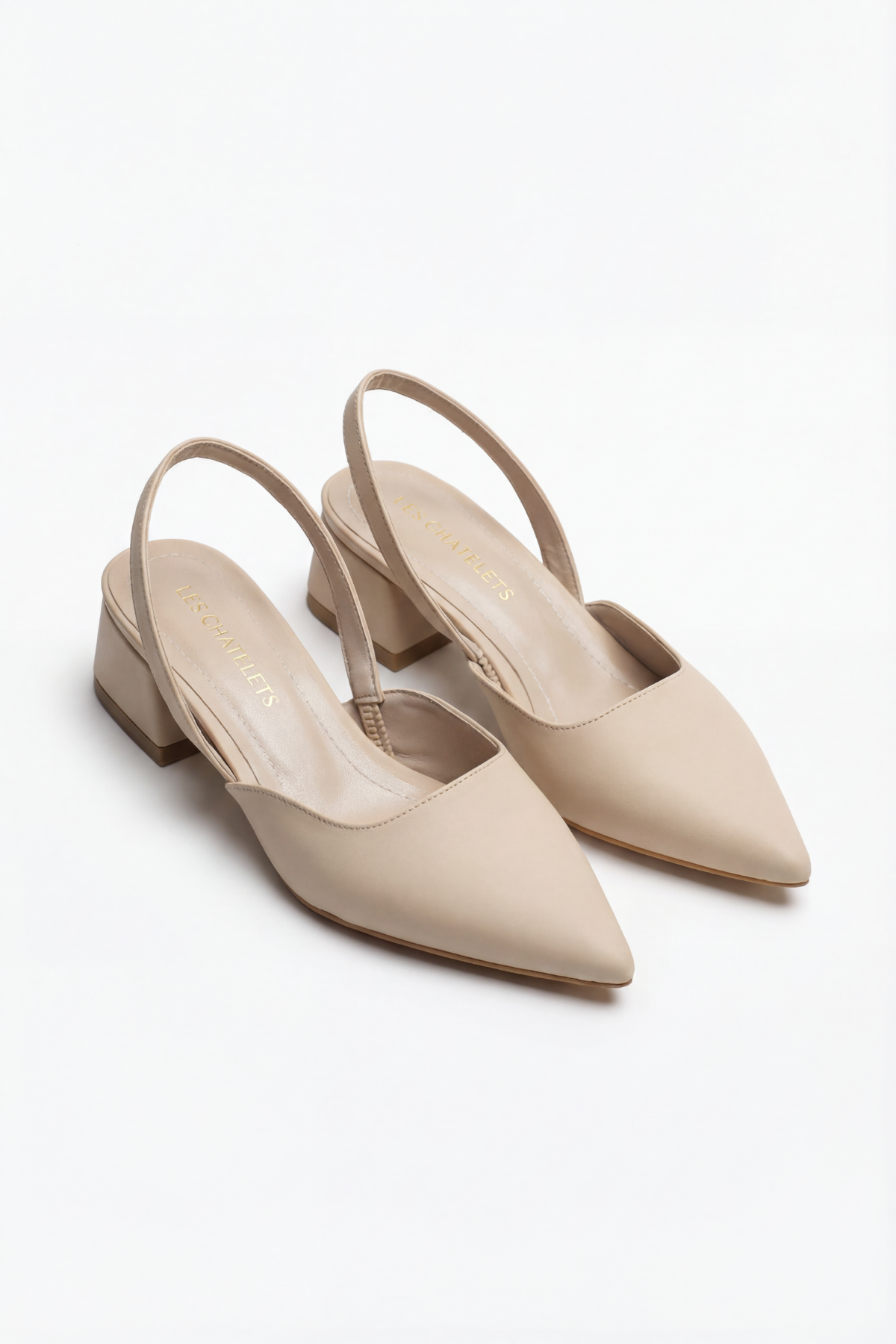 Les Instants Calmes – Bej Cilt 5 cm Sivri Burun Slingback Topuklu Ayakkabı