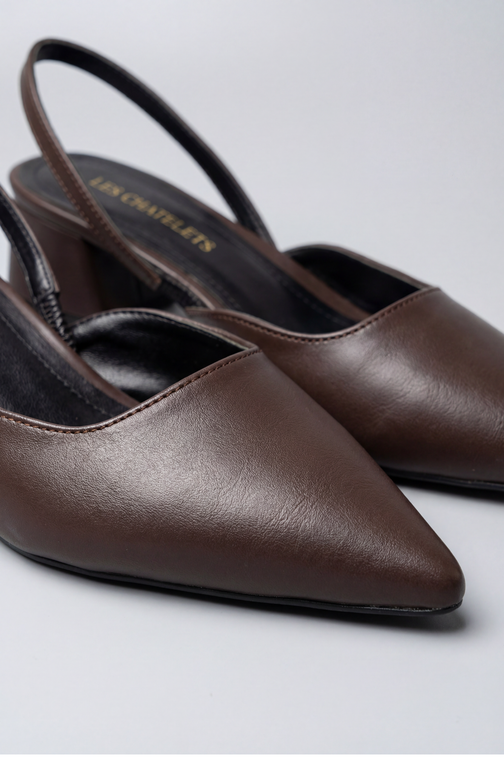Les Instants Calmes – Kahverengi Cilt 5 cm Sivri Burun Slingback Topuklu Ayakkabı