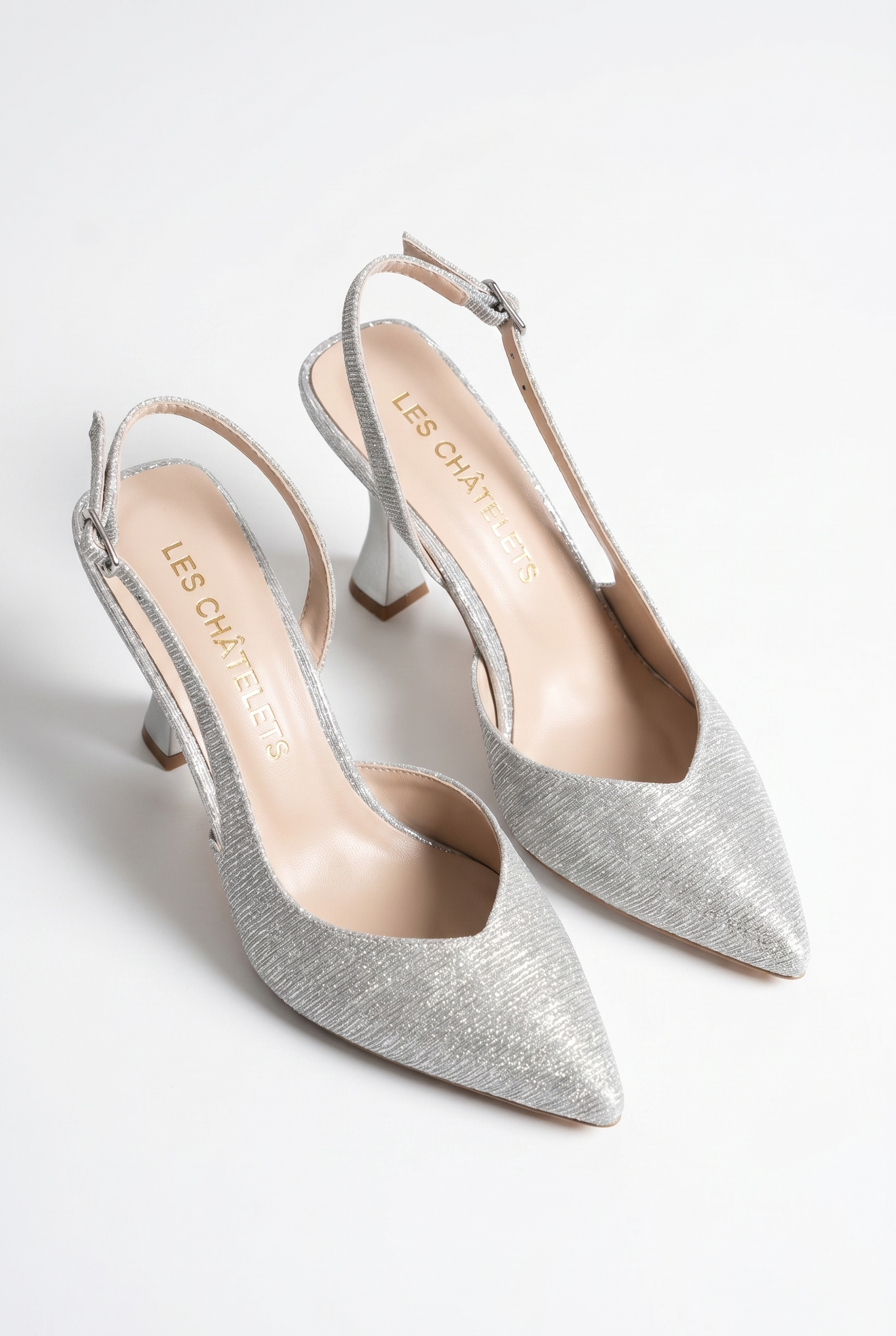 Éclat de Nuit Gümüş Simli Stiletto Topuklu Ayakkabı – 9 cm | Sivri Burun Slingback