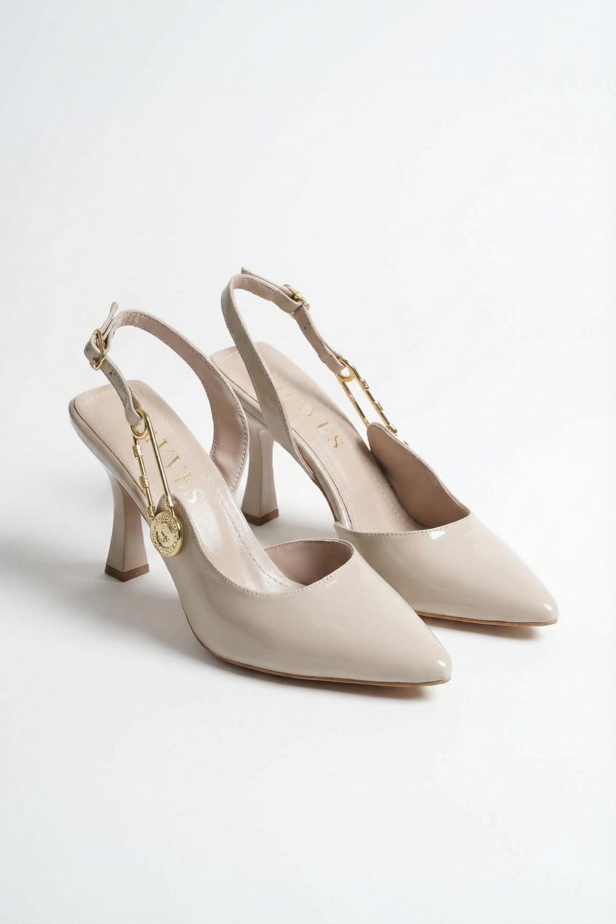 Les Souvenirs Portés Serisi Passage du Soir Bej Rugan 7 cm Sivri Burun Slingback Ayakkabı | Les Châtelets