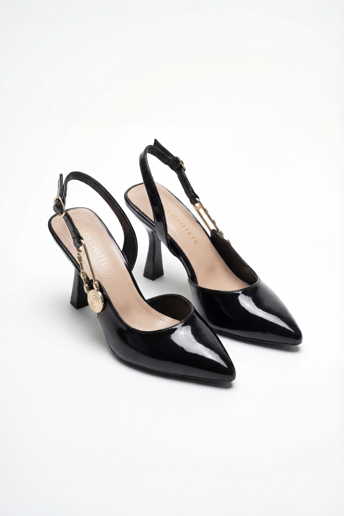 Passage du Soir – Siyah Rugan Sivri Burun Slingback Topuklu Ayakkabı